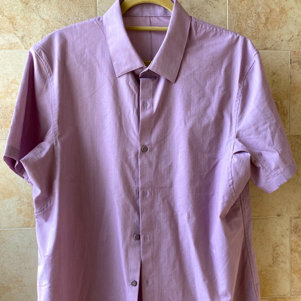 Lululemon men’s short sleeve button down shirt